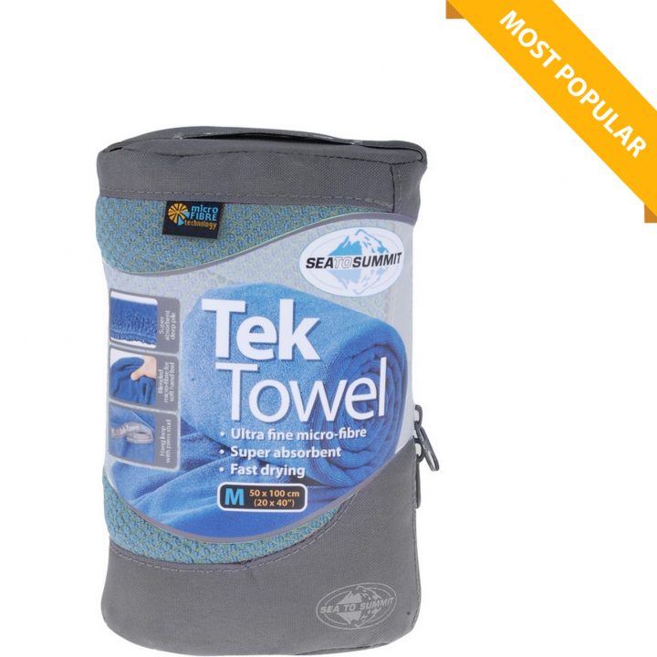 towel for rent in puerto natales for torres del paine in chile